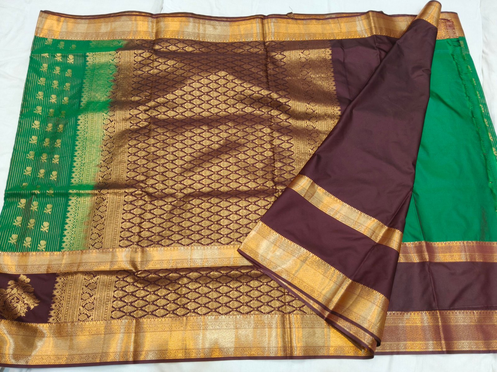 Gap border kanchi pattu saree - Image 3