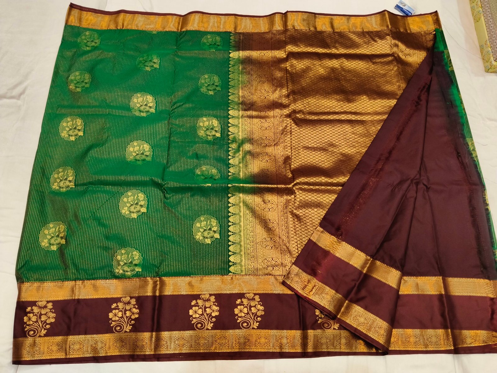Gap border kanchi pattu saree - Image 3