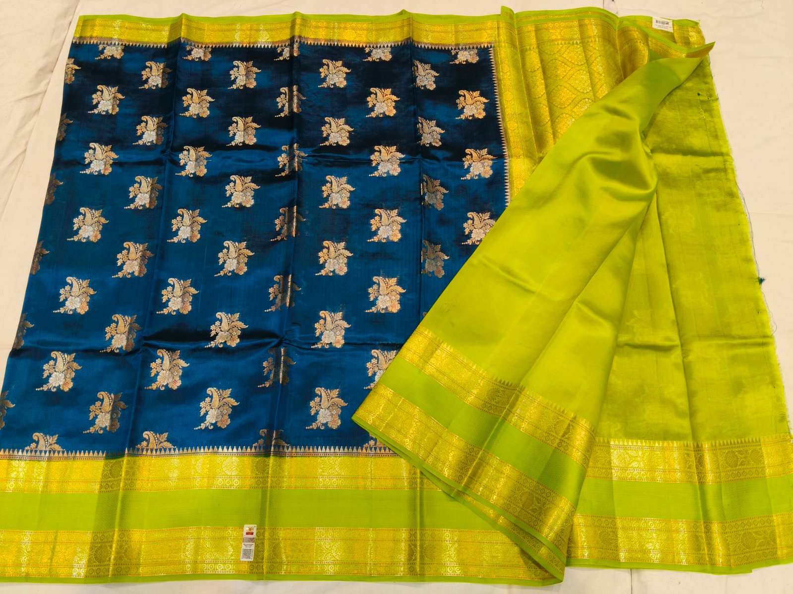 Pure Raw Mango Saree - Image 3