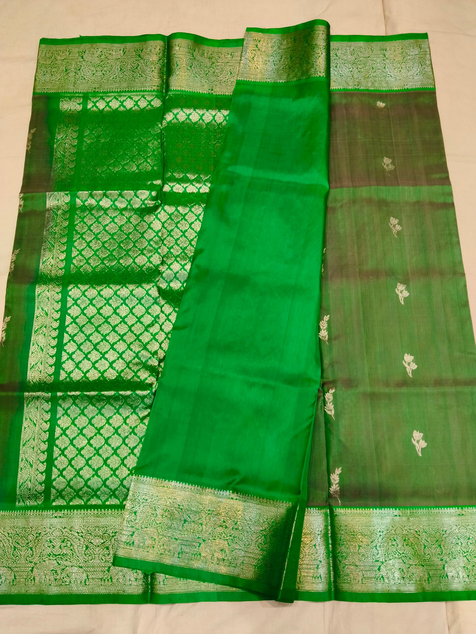 Pure Venkatagiri Pattu Saree - Image 3