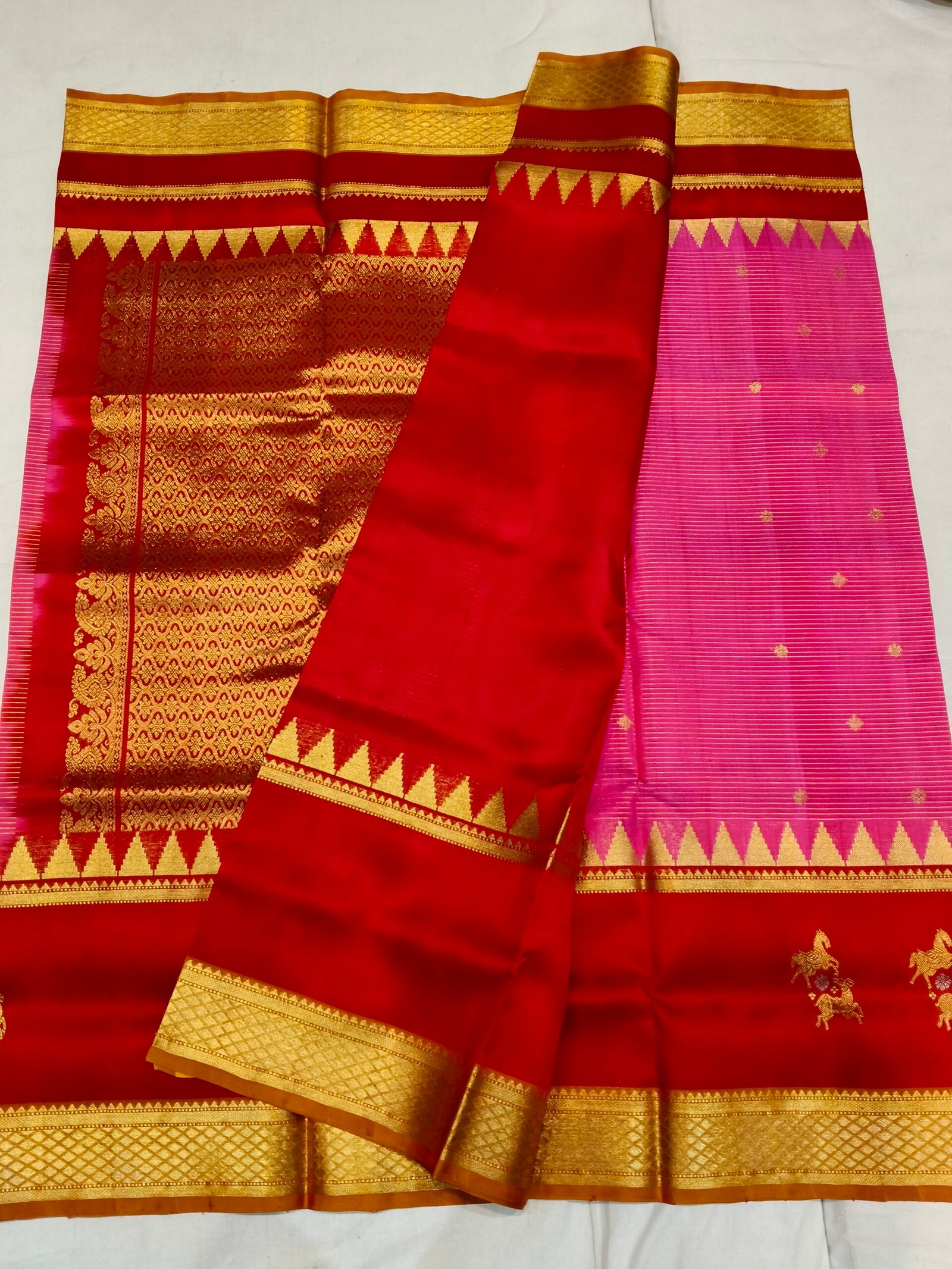 Pure Venkatagiri Pattu Saree - Image 3