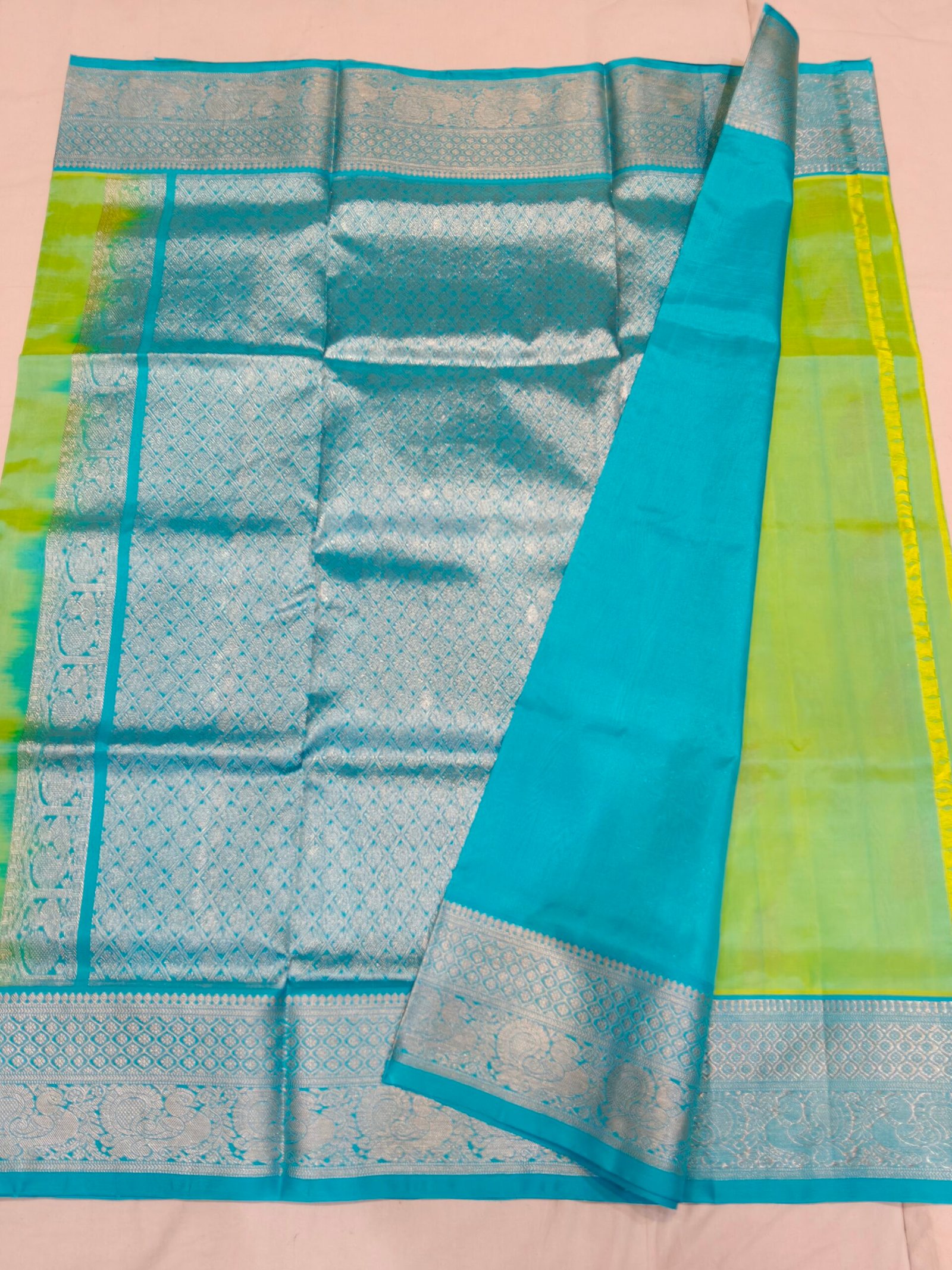 Pure Venkatagiri Pattu Saree - Image 3