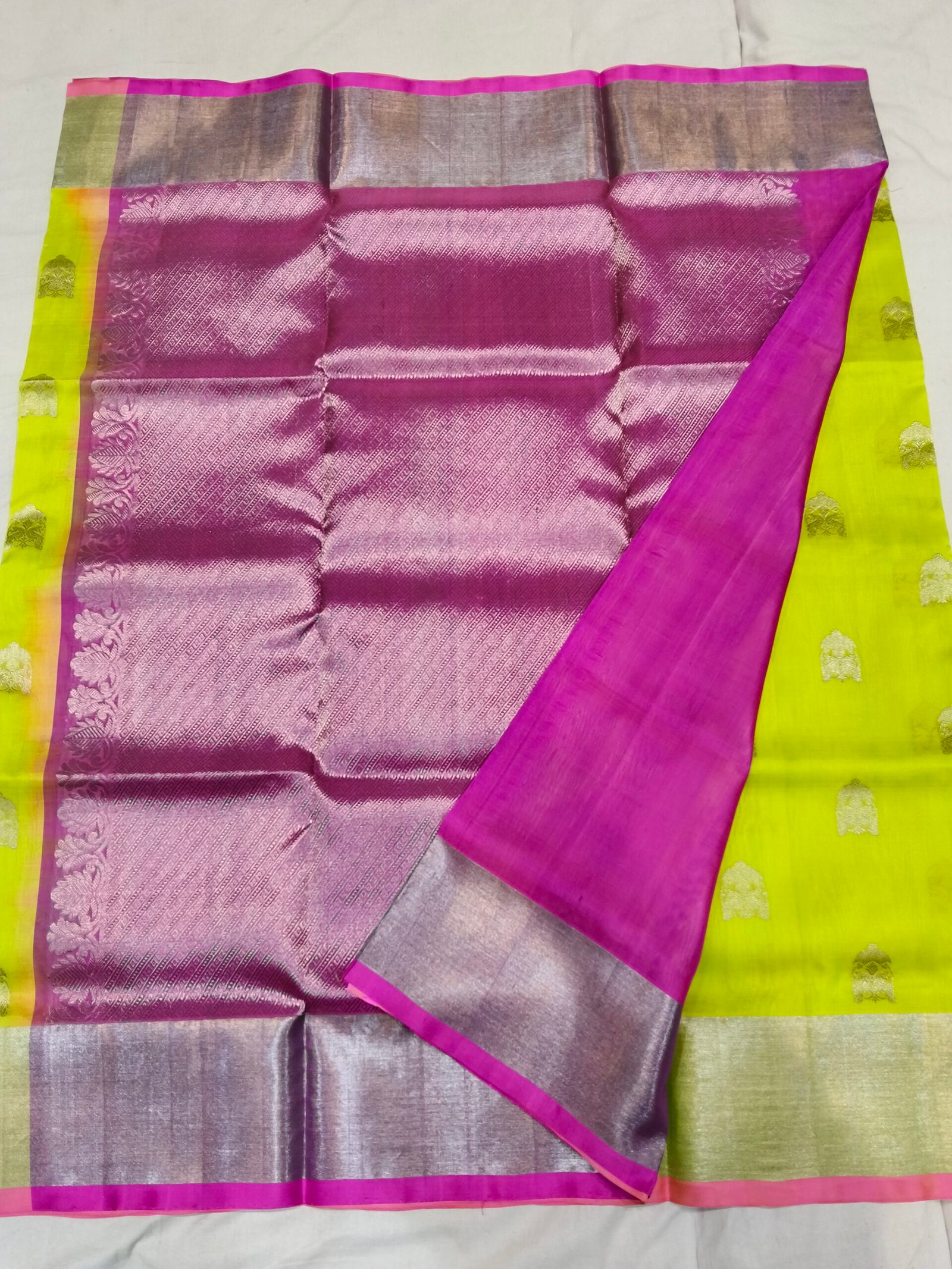 Pure Venkatagiri Pattu Saree - Image 3