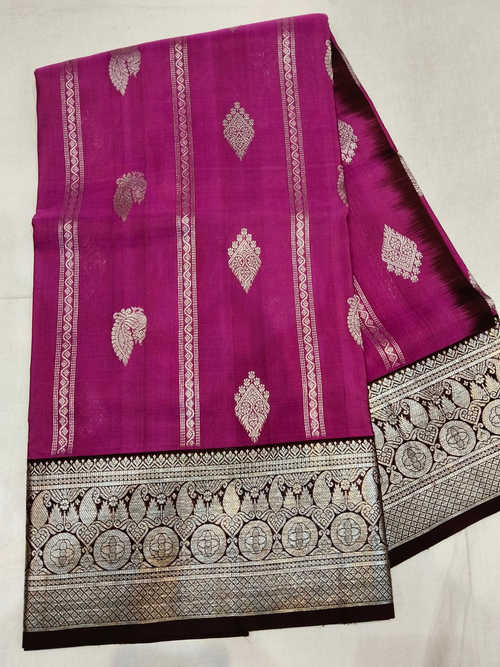 Pure Venkatagiri Pattu Saree