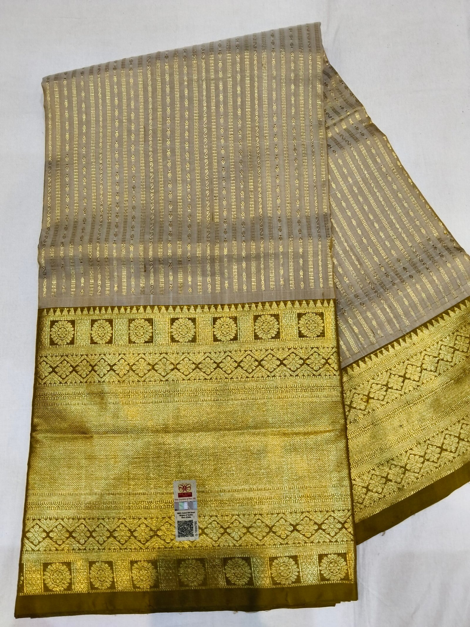 Pure Venkatagiri Pattu Saree